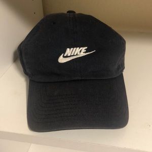 Adjustable Nike dad hat.